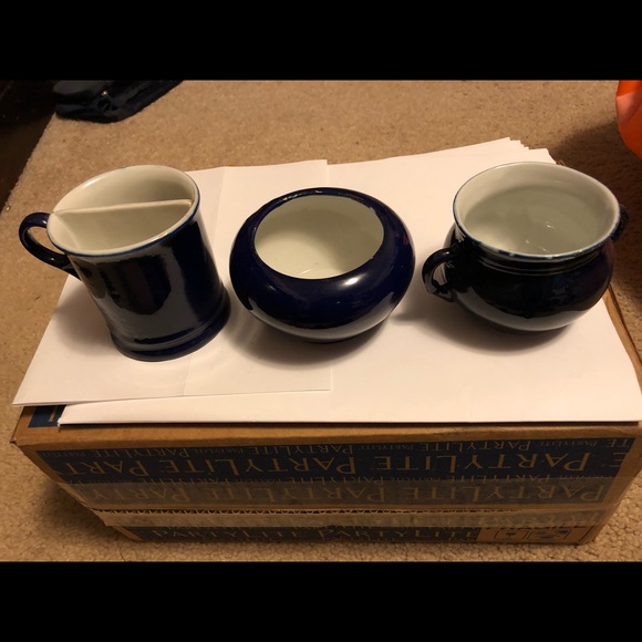 VINTAGE ROYAL BLUE MEDALLION CAMEO PORCELAIN - Picture 7 of 7